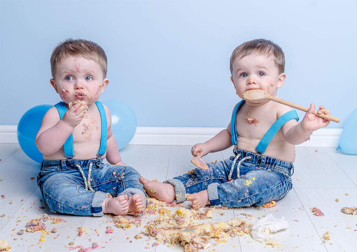 Connect Photography | cake-smash photography | Runcorn